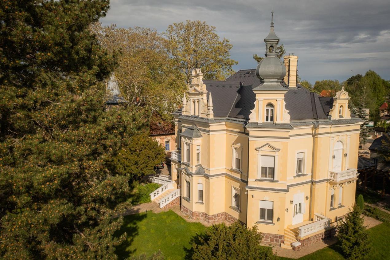 Avilla Thanhoffer Siófok Zewnętrze zdjęcie